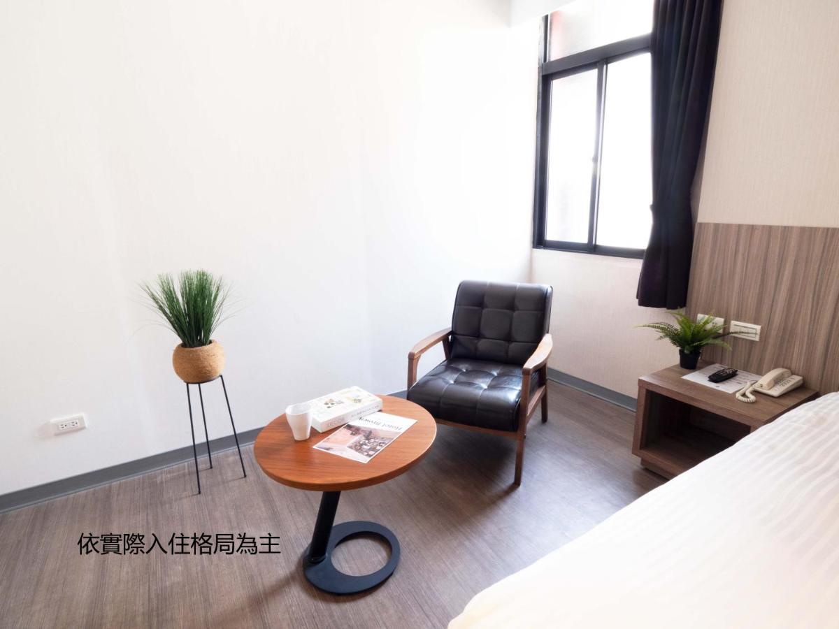 Hotel Brown - Chihkan Branch Тайнань Экстерьер фото